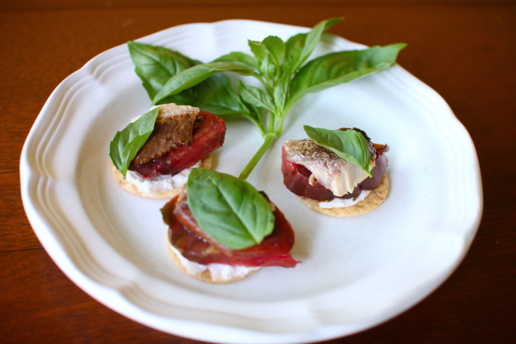 Smoked Herring on Crackers