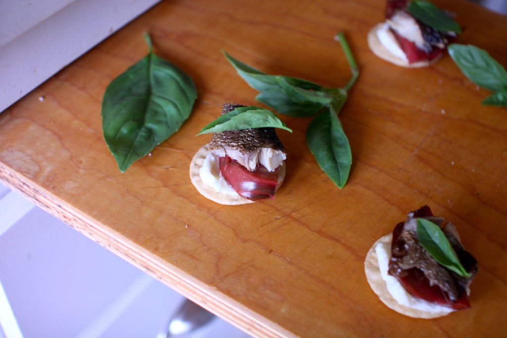 Smoked Herring on Crackers