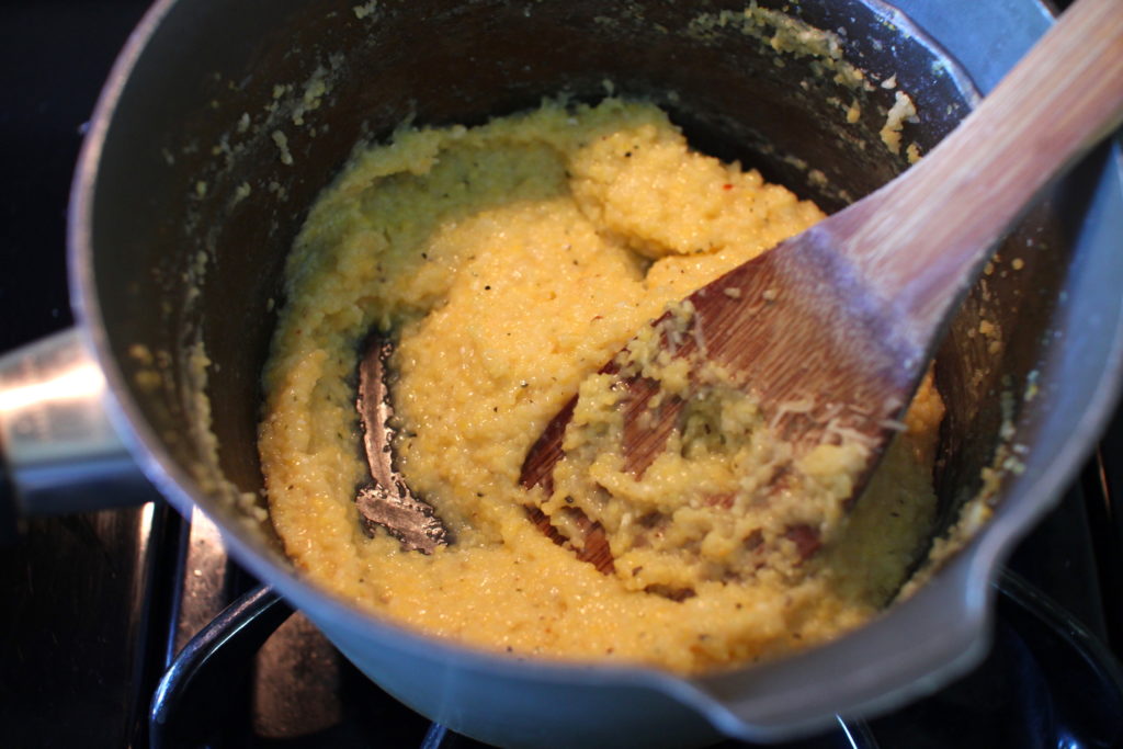 Garlic polenta