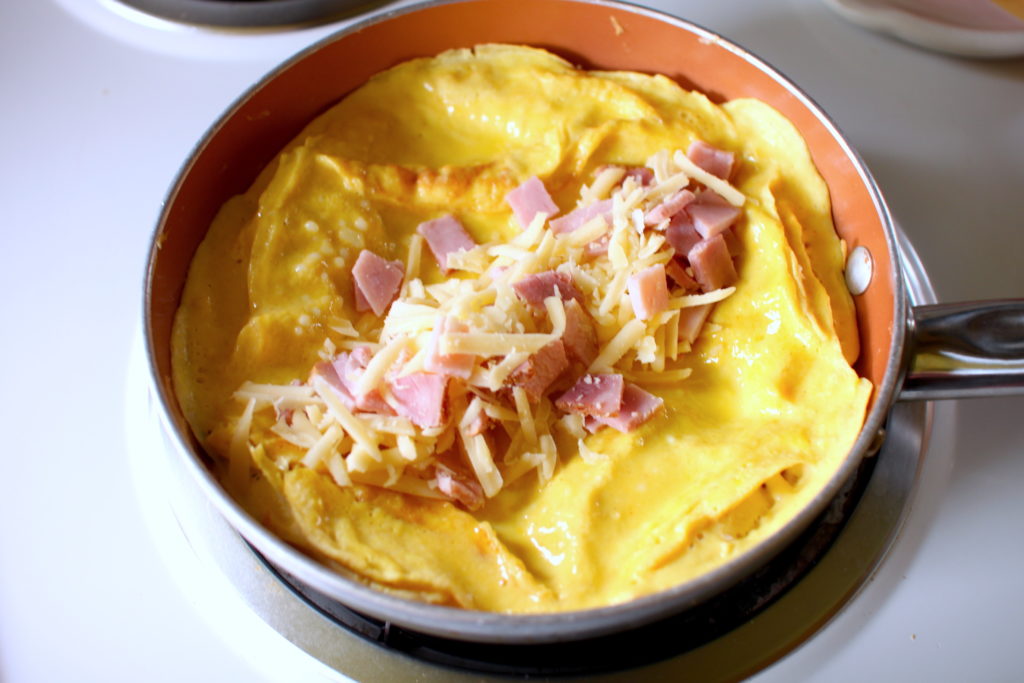Ham and Swiss Omelet preparation